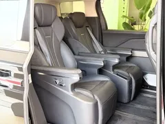 2024 Hongqi HQ9 2.0T 4WD — фото 3