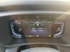 2024 Hongqi HQ9 2.0T 4WD — фото 11