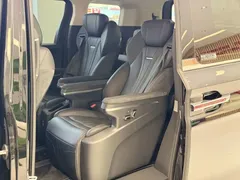 2024 Hongqi HQ9 2.0T 4WD — фото 20
