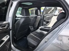 2023 Volkswagen Golf 280TSI DSG R-Line Lite — фото 9