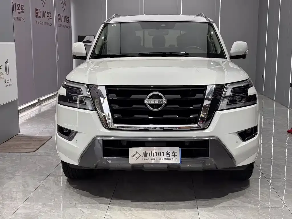 2023 Nissan Patrol 5.6L Platinum