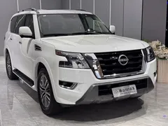 2023 Nissan Patrol 5.6L Platinum, белый — фото 2