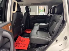 2023 Nissan Patrol 5.6L Platinum, белый — фото 19