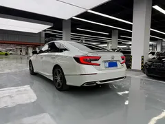 2022 Honda Accord 260TURBO Magic Night Premium, белый — фото 27