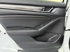 2022 Honda Accord 260TURBO Magic Night Premium, белый — фото 28