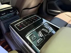 2021 Audi A8L 50 TFSI quattro, чёрный — фото 28