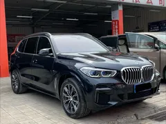 2022 BMW X5 xDrive 30Li M, чёрный — фото 2