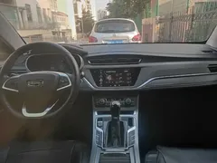 2021 Geely Emgrand 1.5L CVT, белый — фото 6