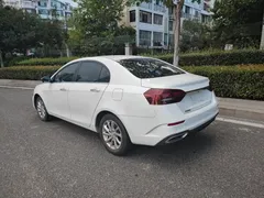 2021 Geely Emgrand 1.5L CVT, белый — фото 16