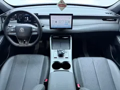 2025 BYD Seal 05 55KM, белый — фото 5