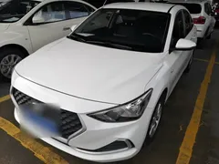 2020 Hyundai Elantra 1.6L AT GL, белый — фото 1