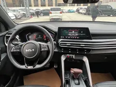 2021 Kia Sportage 1.5T GT Line, белый — фото 10