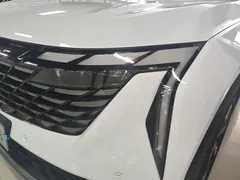 2023 Geely Atlas L 1.5TD DCT Premium, белый — фото 24