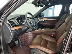 2022 Volvo XC90 7-seater, чёрный — фото 7