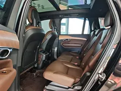 2022 Volvo XC90 7-seater, чёрный — фото 13
