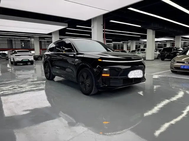 2024 Li Auto L6