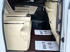 2023 Toyota Vellfire Hybrid 2.5L HV Supreme, белый — фото 16