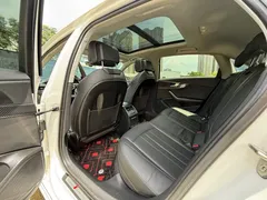 2022 Audi A4L 40 TFSI, белый — фото 7