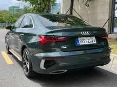 2022 Audi A3L Limousine 35 TFSI Sport, зелёный — фото 4