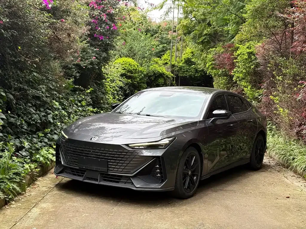 2022 Changan UNI-V 1.5T