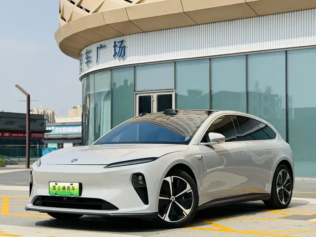 2024 Nio ET5T 100kWh Touring