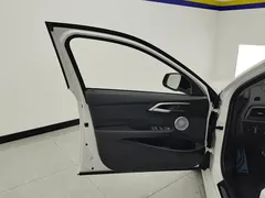 2021 BMW 1 Series 1 125i M, белый — фото 7