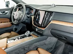 2024 Volvo XC60 B5 4WD Zhiyuan Luxury, белый — фото 17
