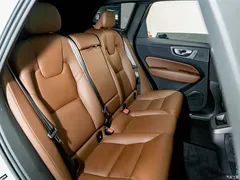 2024 Volvo XC60 B5 4WD Zhiyuan Luxury, белый — фото 22
