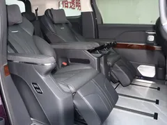 2024 Hongqi HQ9 2.0T 4WD Luxury — фото 21