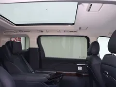 2024 Hongqi HQ9 2.0T 4WD Luxury — фото 22