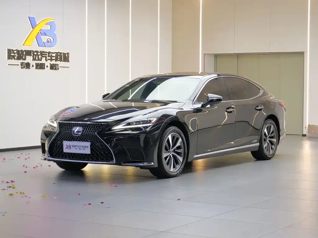 2021 Lexus LS 500h