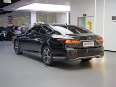 2021 Lexus LS 500h, чёрный — фото 4
