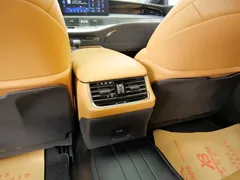 2021 Lexus LS 500h, чёрный — фото 15