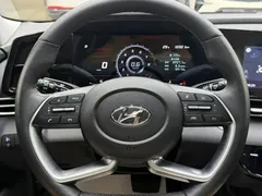 2022 Hyundai Elantra 1.5L CVT LUX Premium, белый — фото 16