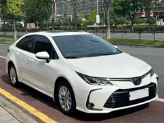 2021 Toyota Corolla 1.2T S-CVT Luxury, белый — фото 3