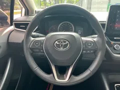 2021 Toyota Corolla 1.2T S-CVT Luxury, белый — фото 12