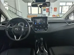 2023 Toyota Corolla 1.2T Elite, белый — фото 8