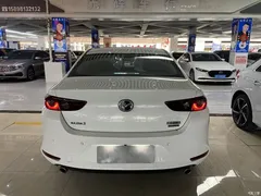 2022 Mazda 3 2.0L AT, белый — фото 5