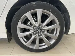 2022 Mazda 3 2.0L AT, белый — фото 10