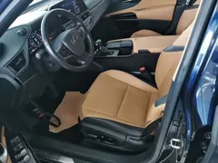 2021 Lexus ES 200, синий — фото 15
