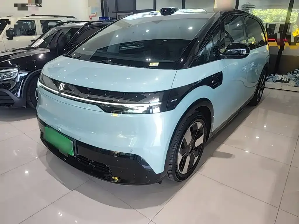 2025 Zeekr Mix Smart Driving