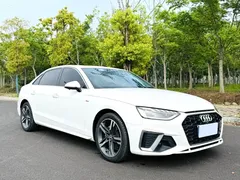 2020 Audi A4L 40 TFSI, белый — фото 1