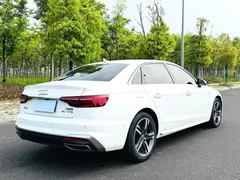 2020 Audi A4L 40 TFSI, белый — фото 11