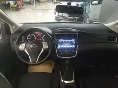 2021 Nissan Tiida 1.6L CVT, белый — фото 10