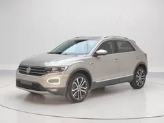 2021 Volkswagen T-Roc 280TSI DSG 2WD — фото 1
