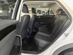 2022 Volkswagen T-Roc 280TSI DSG 2WD PLUS, белый — фото 5