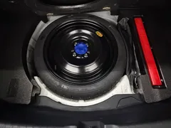 2022 Toyota Yaris L Zhixuan 1.5L CVT PLUS, белый — фото 15