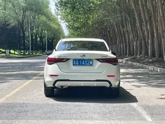 2022 Nissan Sylphy 1.6L XL CVT, белый — фото 5