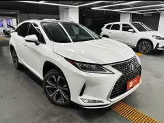 2020 Lexus RX 300 4WD, белый — фото 1