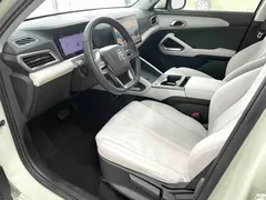 2025 BYD Yuan UP Smart Driving 401km Vitality, зелёный — фото 8